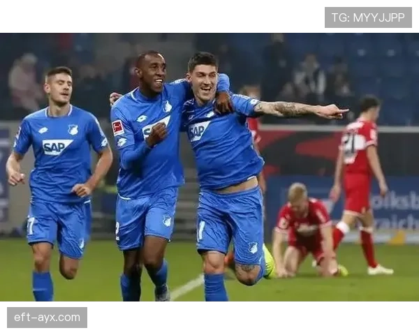 霍村锋线火力全开，状态回暖助球队豪取连胜再创佳绩