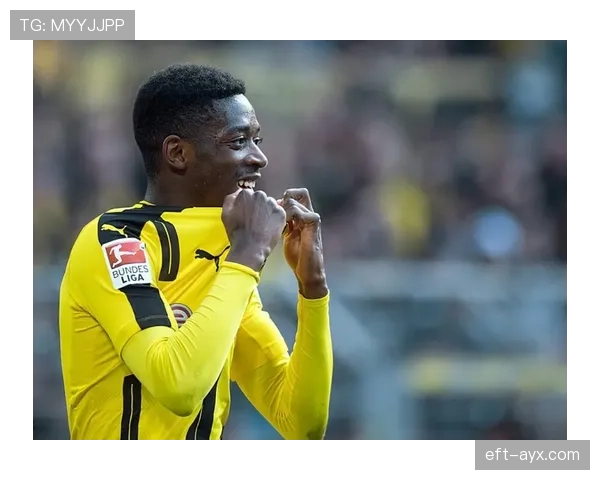 莱万转会巴萨的战术适配与体系融合